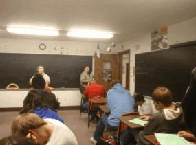 theclassroom(2).jpg